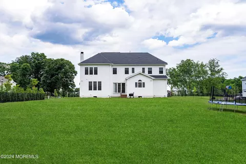 2 Ashbourne Ln, Lincroft, NJ 07738 photo 49