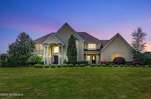 3 Trinity Pl, Freehold, NJ 07728