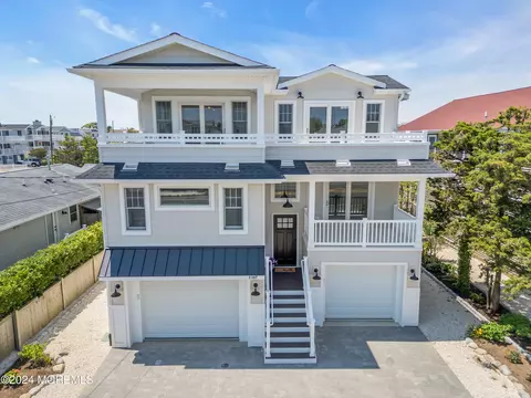2307 Central Ave, Barnegat Light, NJ 08006