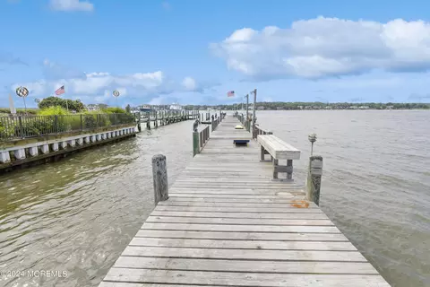 1119 Sampson Rd, Point Pleasant, NJ 08742