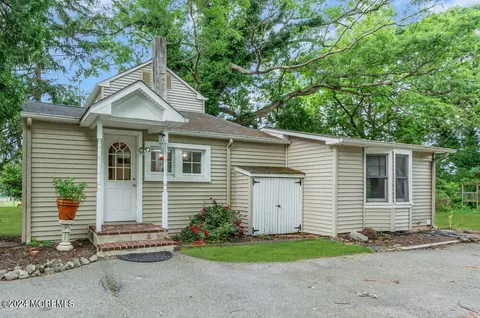 3500 Asbury Ave, Tinton Falls, NJ 07753
