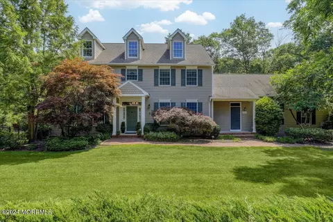 1813 Hidden Pond Ln, Toms River, NJ 08755