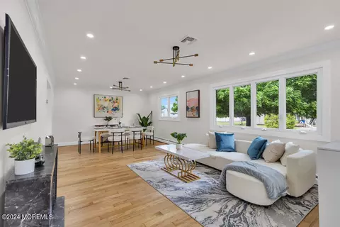 95 Scarborough Pl, Toms River, NJ 08757