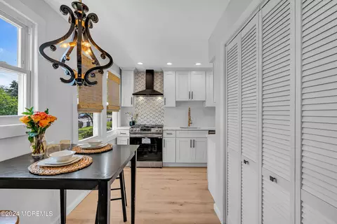 29 Barker Ave, Eatontown, NJ 07724