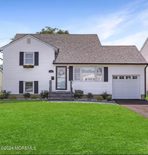 112 Cornell Ave, Point Pleasant Beach, NJ 08742