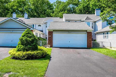 63 Mc Kinley Dr, Ocean, NJ 07712