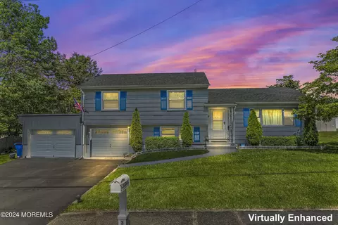 3 Cora St, Neptune City, NJ 07753