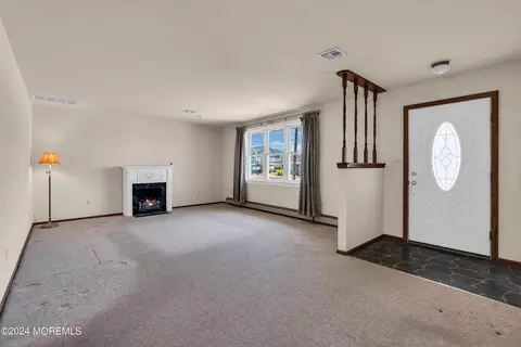 810 Bowline Dr, Forked River, NJ 08731 photo 5