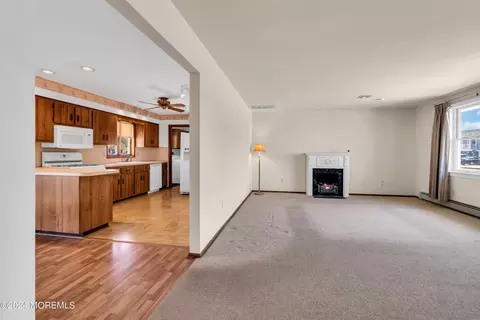 810 Bowline Dr, Forked River, NJ 08731 photo 8