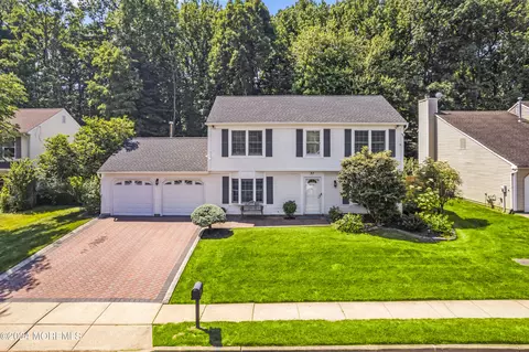 37 Lavender Dr, Edison, NJ 08820