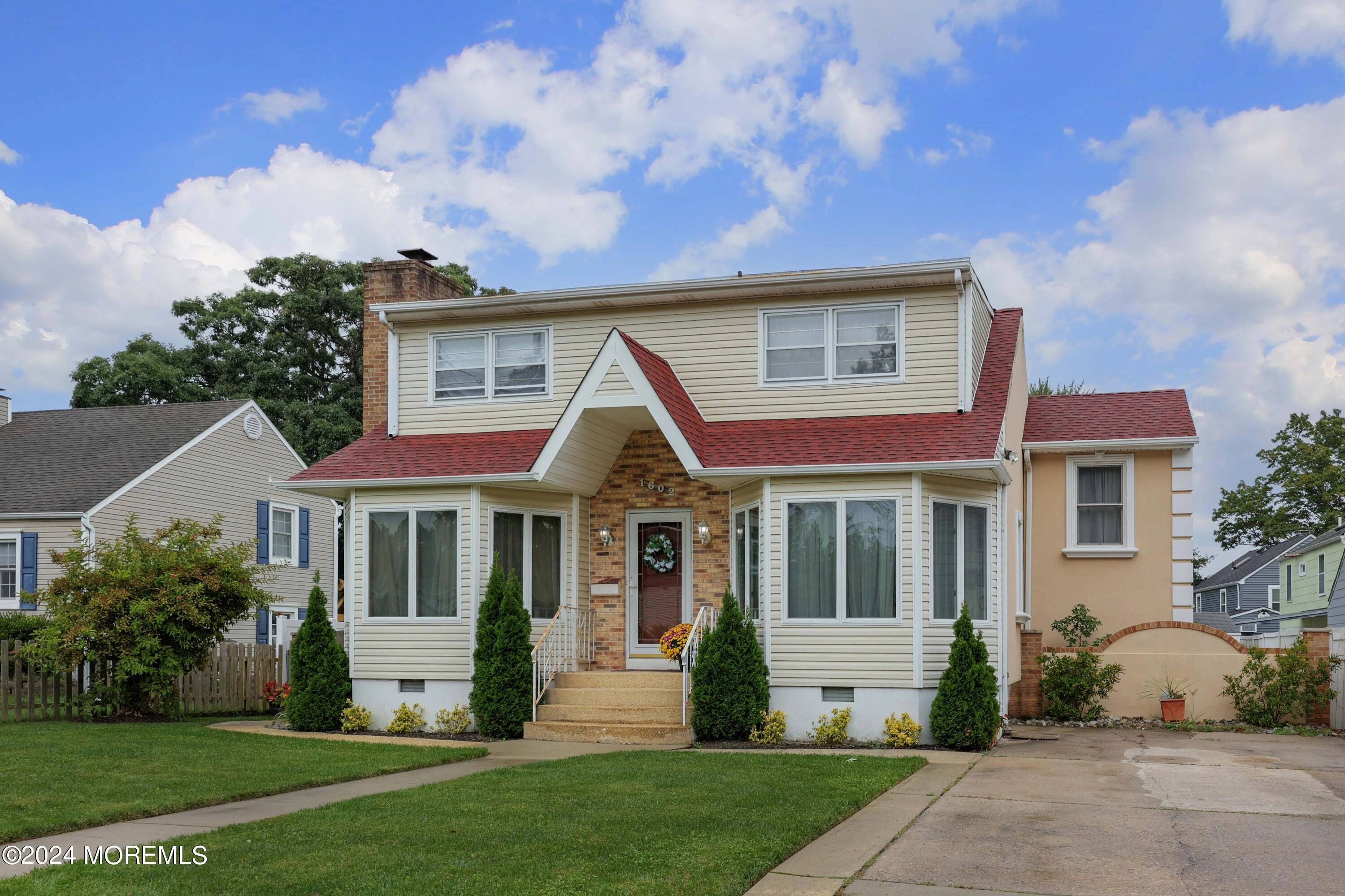 1602 Logan Rd  
