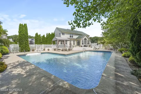Exterior - 24 James Dr, Waretown, NJ 08758 photo 9 of 11