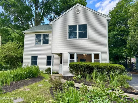 237 Dartmouth Ave, Fair Haven, NJ 07704