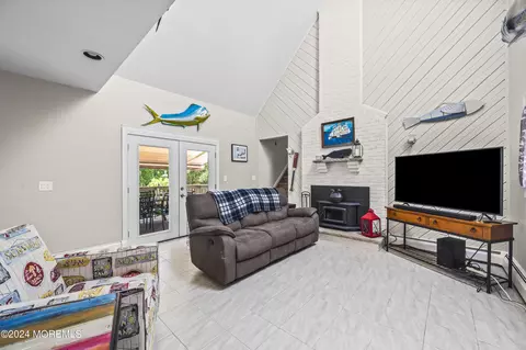 427 N Penn Ave, Forked River, NJ 08731 photo 9