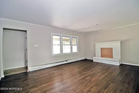 Living - 461 Ensign Rd, Forked River, NJ 08731 photo 5 of 5