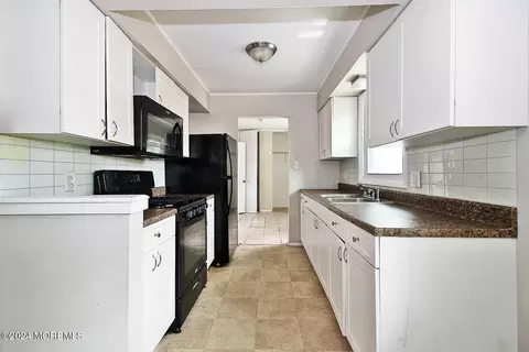 Entry Way - 461 Ensign Rd, Forked River, NJ 08731 photo 1 of 1