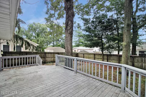 Exterior - 461 Ensign Rd, Forked River, NJ 08731 photo 3 of 5