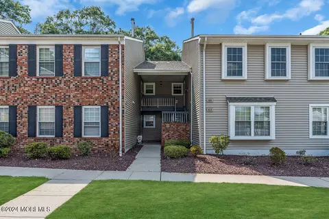 44 Lane Ct #44, Old Bridge, NJ 08857