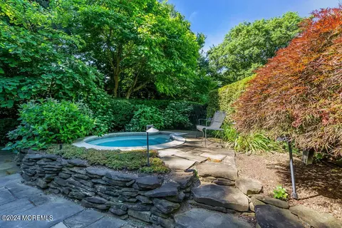 16 Buttonwood Ln, Rumson, NJ 07760 photo 27