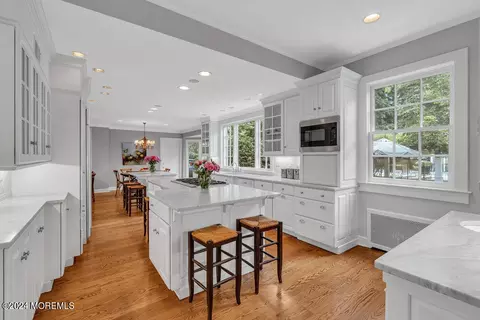 16 Buttonwood Ln, Rumson, NJ 07760 photo 20