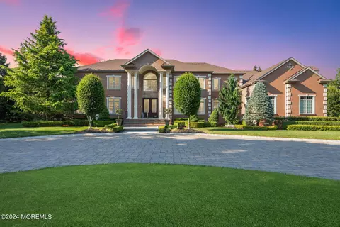 78 Crawfords Corner Rd, Holmdel, NJ 07733