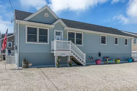 125 W Osprey Way, Lavallette, NJ 08735