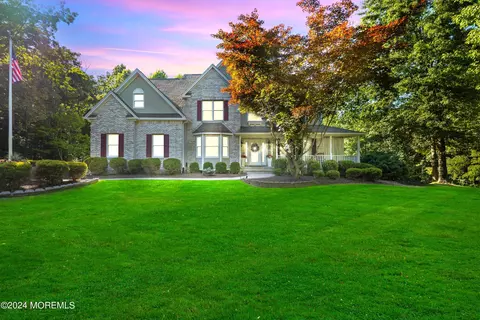 19 Chadwick Rd, Millstone, NJ 08535