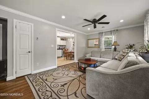 844 Wright Debow Rd, Jackson, NJ 08527 photo 8