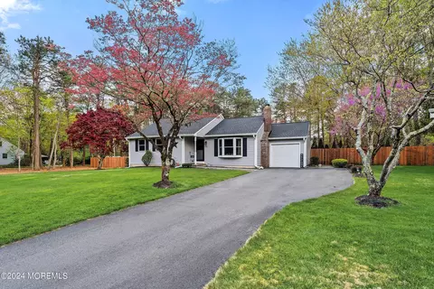 1481 Elizabeth Ave, Whiting, NJ 08759
