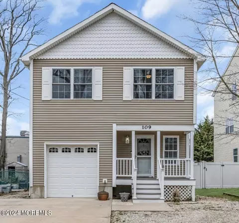 109 Buermann Ave, Toms River, NJ 08753