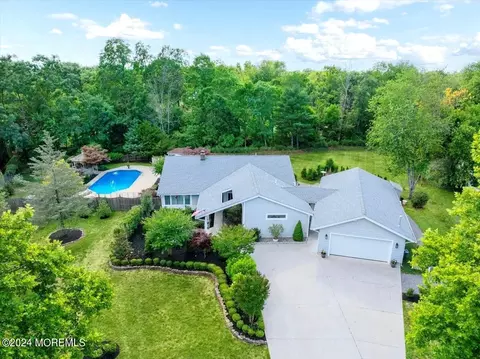 51 Adams Pl, Freehold, NJ 07728