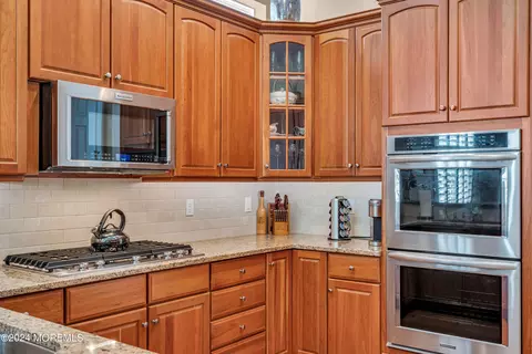 Kitchen - 26 Dunberry Dr, Forked River, NJ 08731 photo 3 of 6