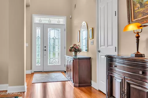 Entry Way - 26 Dunberry Dr, Forked River, NJ 08731 photo 2 of 8