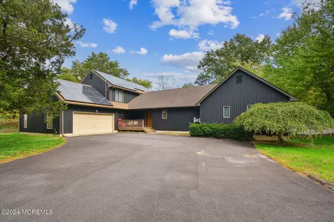 1657 Old Freehold Rd, Toms River, NJ 08755