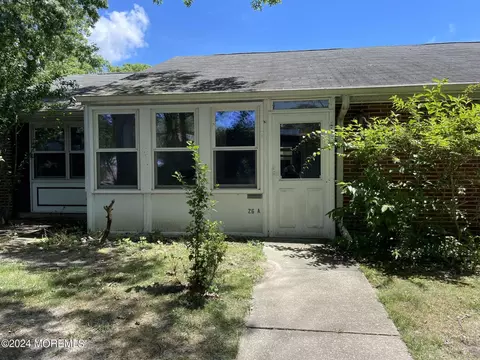 26 Buckingham Dr # A, Lakewood, NJ 08701