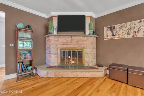 Other - 903 Riverview Dr, Brielle, NJ 08730 photo 5 of 11