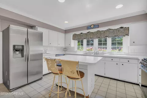 Kitchen - 903 Riverview Dr, Brielle, NJ 08730 photo 1 of 5