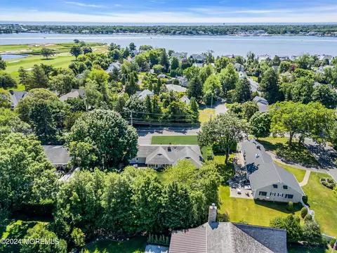 View/Area - 903 Riverview Dr, Brielle, NJ 08730 photo 11 of 26