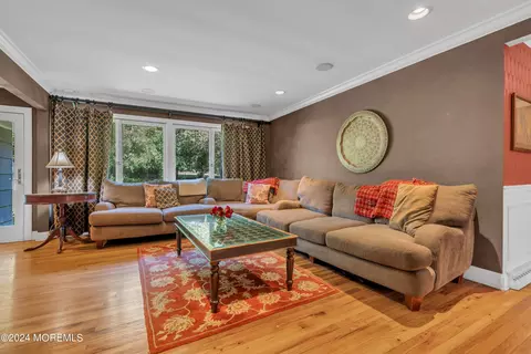 Living - 903 Riverview Dr, Brielle, NJ 08730 photo 1 of 3