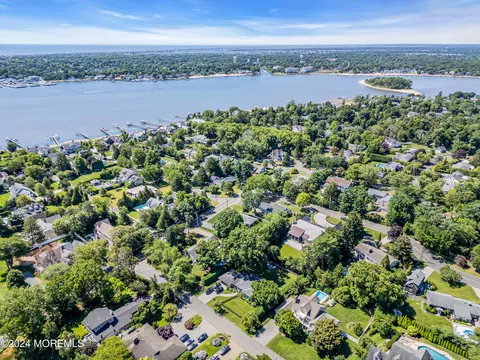View/Area - 903 Riverview Dr, Brielle, NJ 08730 photo 19 of 26