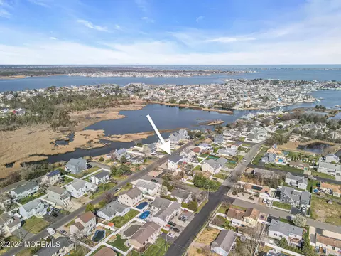 273 Alabama Ave, Toms River, NJ 08753