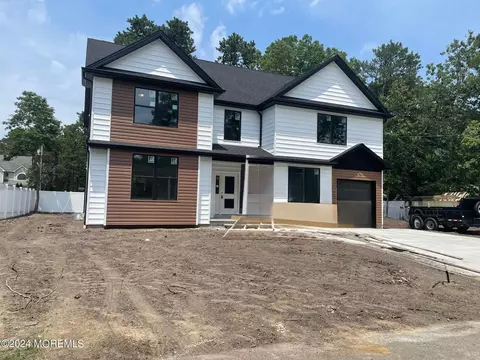 2125 6th Ave, Toms River, NJ 08757