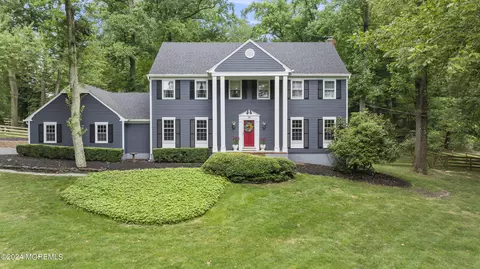 20 Ridge Rd, Colts Neck, NJ 07722