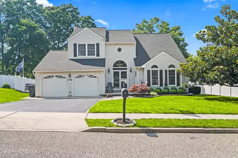 479 Alexander Rd, Brick, NJ 08724