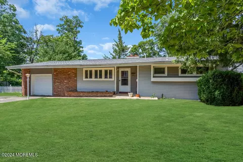 606 Linden Ave, Pine Beach, NJ 08741
