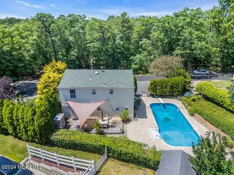 View/Area - 693 Summit Ave, Brick, NJ 08723 photo 1 of 20