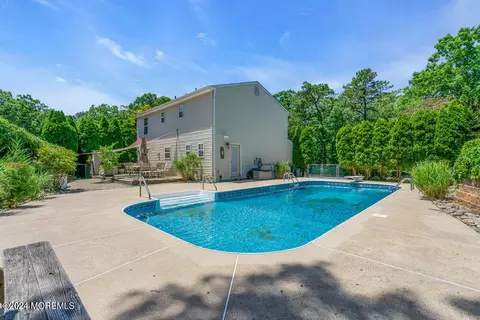 Exterior - 693 Summit Ave, Brick, NJ 08723 photo 1 of 26