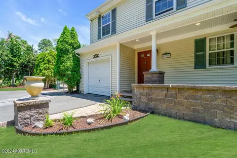 Exterior - 693 Summit Ave, Brick, NJ 08723 photo 8 of 26