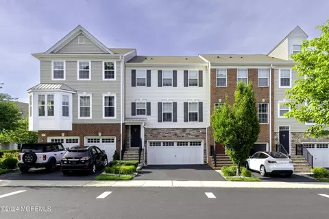 202 Yale Blvd, Shrewsbury, NJ 07702