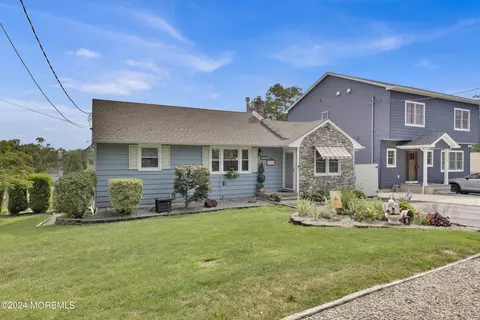 173 Walnut Dr, Brick, NJ 08724 photo 3